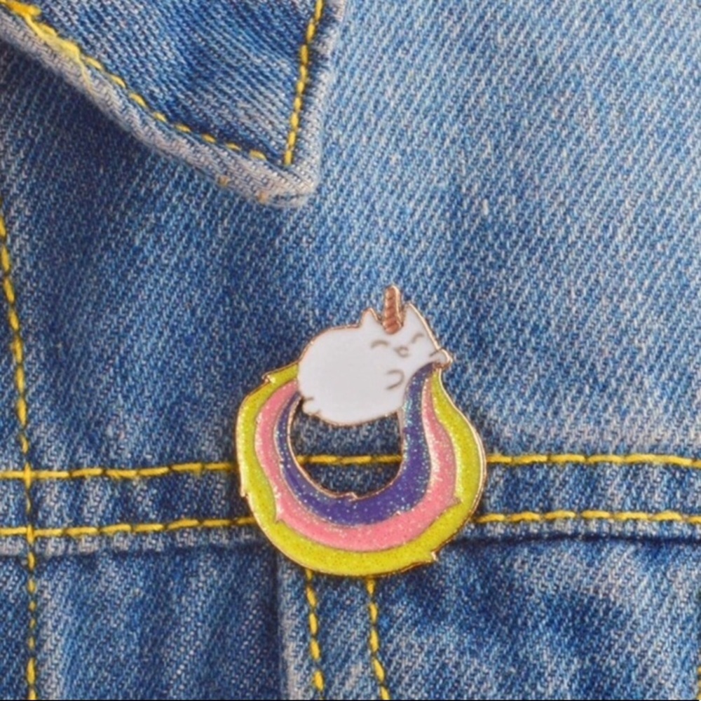 New Enamel Pin Brooch Cat Unicorn